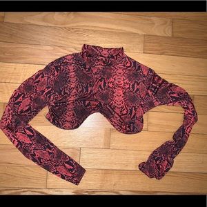 Crop top